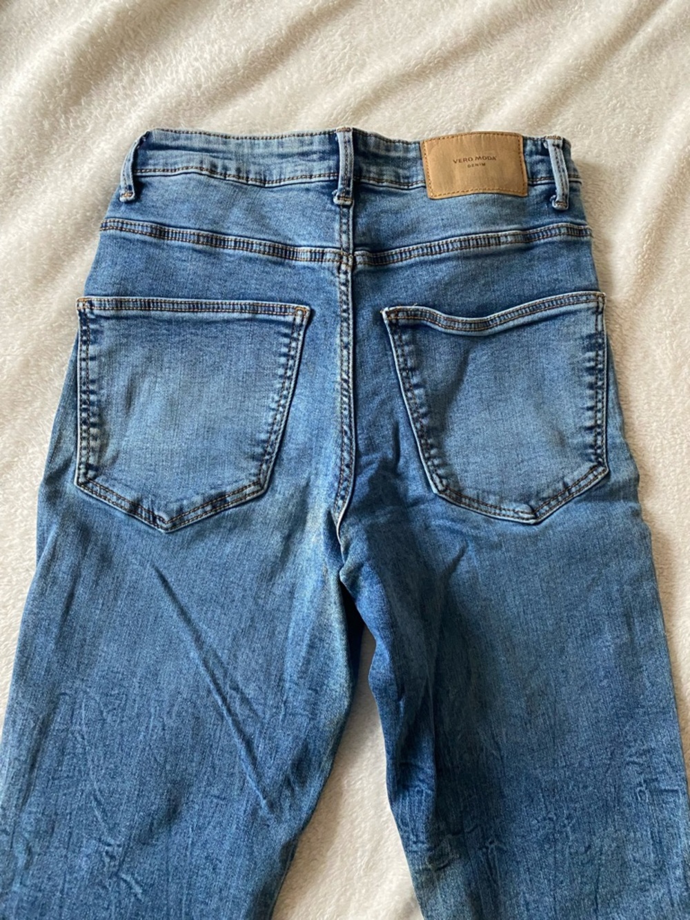 Vero Moda Women's High Rise Light Blue Denim Jeans
